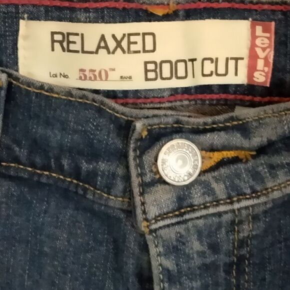 "Levi's" woman's jeans   - Picture 6 of 8